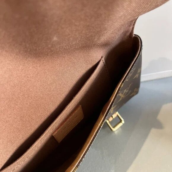 Louis Vuitton Monogram Canvas Pochette Marelle Bag - Picture 9 of 12